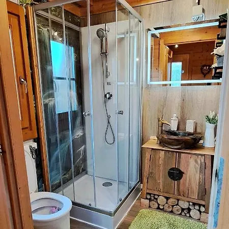 Ferienhuetten Zimmermann بيت للعطل سبيتال آم سيميرينغ