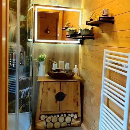 بيت للعطل Ferienhuetten Zimmermann *